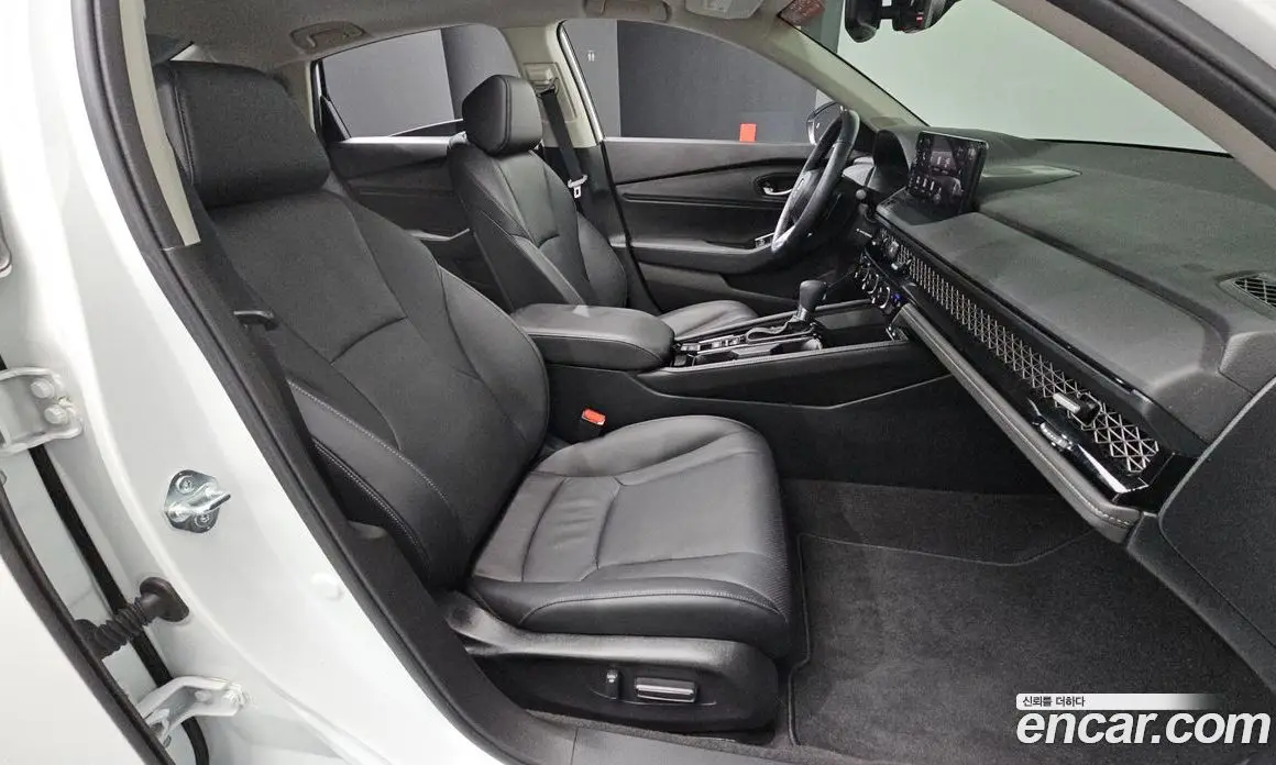 Honda Accord 2024 2.0 автомат (гидро), фото 15 Honda Accord 2024 2.0 автомат (гидро), фото 15