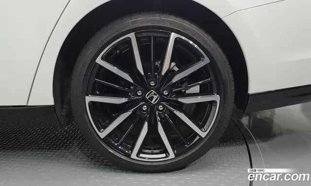 Honda Accord 2024 2.0 автомат (гидро), миниатюра 6 Honda Accord 2024 2.0 автомат (гидро), миниатюра 6