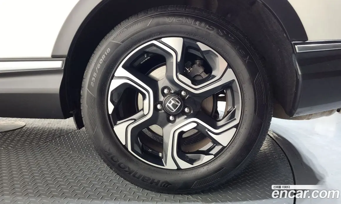 Honda CR-V 2017 1.5 автомат (гидро), фото 7 Honda CR-V 2017 1.5 автомат (гидро), фото 7