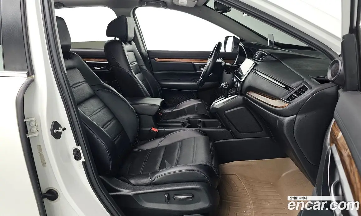Honda CR-V 2017 1.5 автомат (гидро), фото 17 Honda CR-V 2017 1.5 автомат (гидро), фото 17