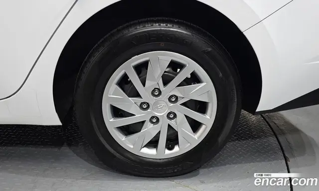 Hyundai Avante 2021 1.6 автомат (гидро), миниатюра 7 Hyundai Avante 2021 1.6 автомат (гидро), миниатюра 7