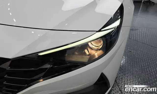 Hyundai Avante 2021 1.6 автомат (гидро), миниатюра 8 Hyundai Avante 2021 1.6 автомат (гидро), миниатюра 8