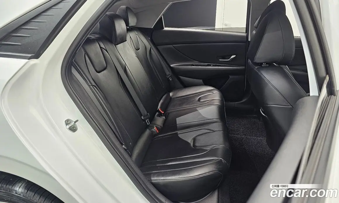 Hyundai Avante 2021 1.6 автомат (гидро), фото 17 Hyundai Avante 2021 1.6 автомат (гидро), фото 17