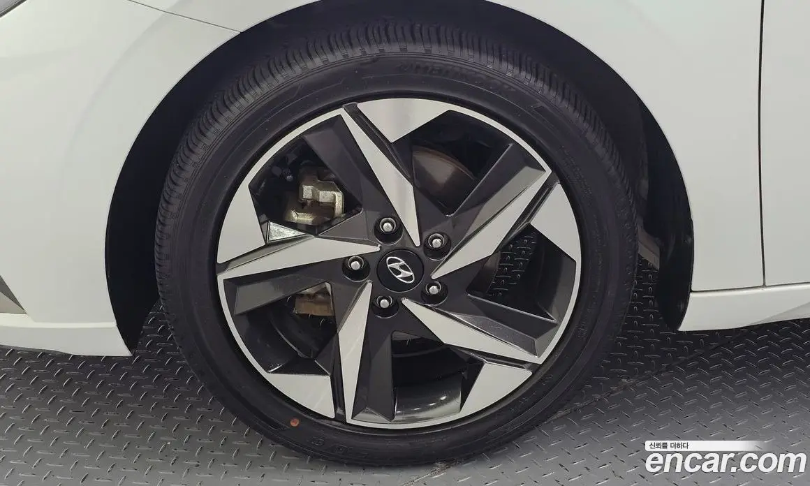 Hyundai Avante 2021 1.6 автомат (гидро), фото 5 Hyundai Avante 2021 1.6 автомат (гидро), фото 5