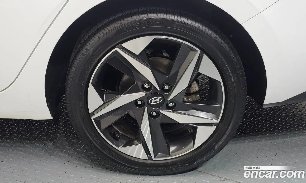 Hyundai Avante 2021 1.6 автомат (гидро), фото 7 Hyundai Avante 2021 1.6 автомат (гидро), фото 7