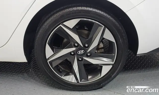 Hyundai Avante 2021 1.6 автомат (гидро), миниатюра 7 Hyundai Avante 2021 1.6 автомат (гидро), миниатюра 7