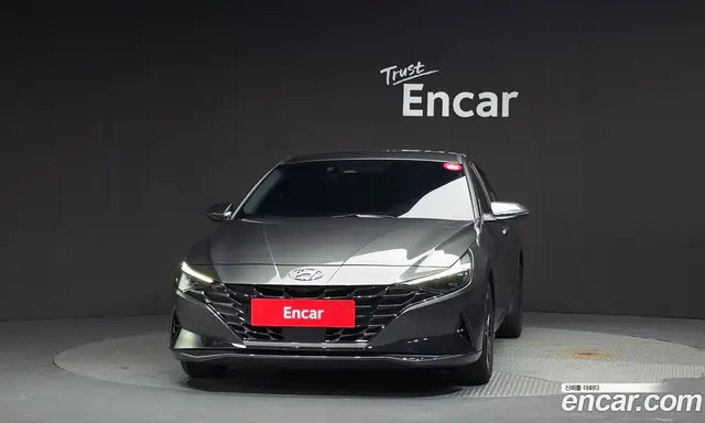 Hyundai Avante 2022 1.6 автомат (гидро), миниатюра 3 Hyundai Avante 2022 1.6 автомат (гидро), миниатюра 3