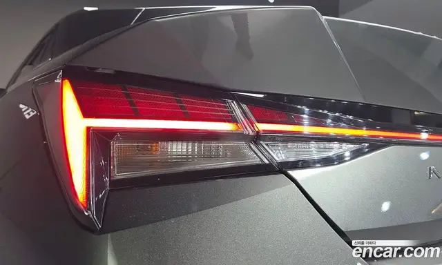 Hyundai Avante 2022 1.6 автомат (гидро), миниатюра 9 Hyundai Avante 2022 1.6 автомат (гидро), миниатюра 9