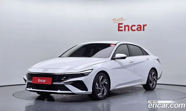 Hyundai Avante, 2025, 6 135 км
