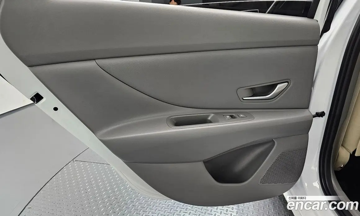 Hyundai Avante 2025 1.6 автомат (гидро), фото 15