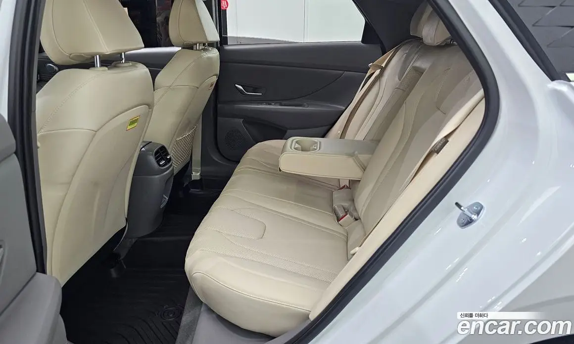 Hyundai Avante 2025 1.6 автомат (гидро), фото 18