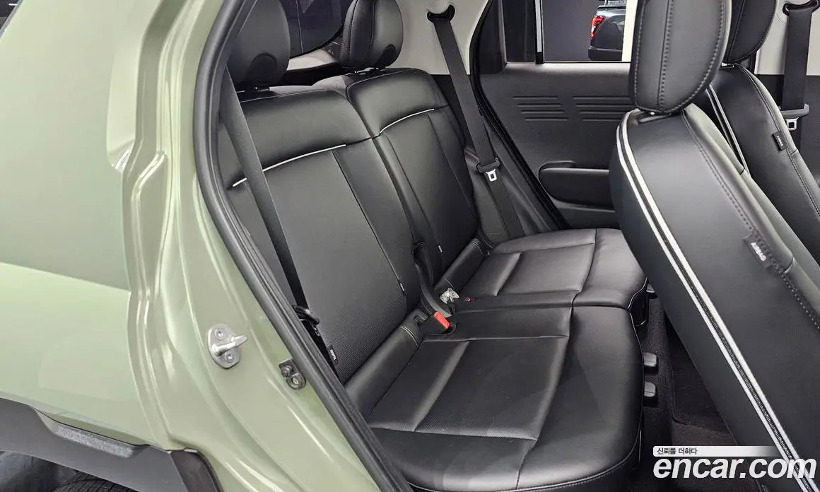Hyundai Casper 2022 1.0 автомат (гидро), фото 17