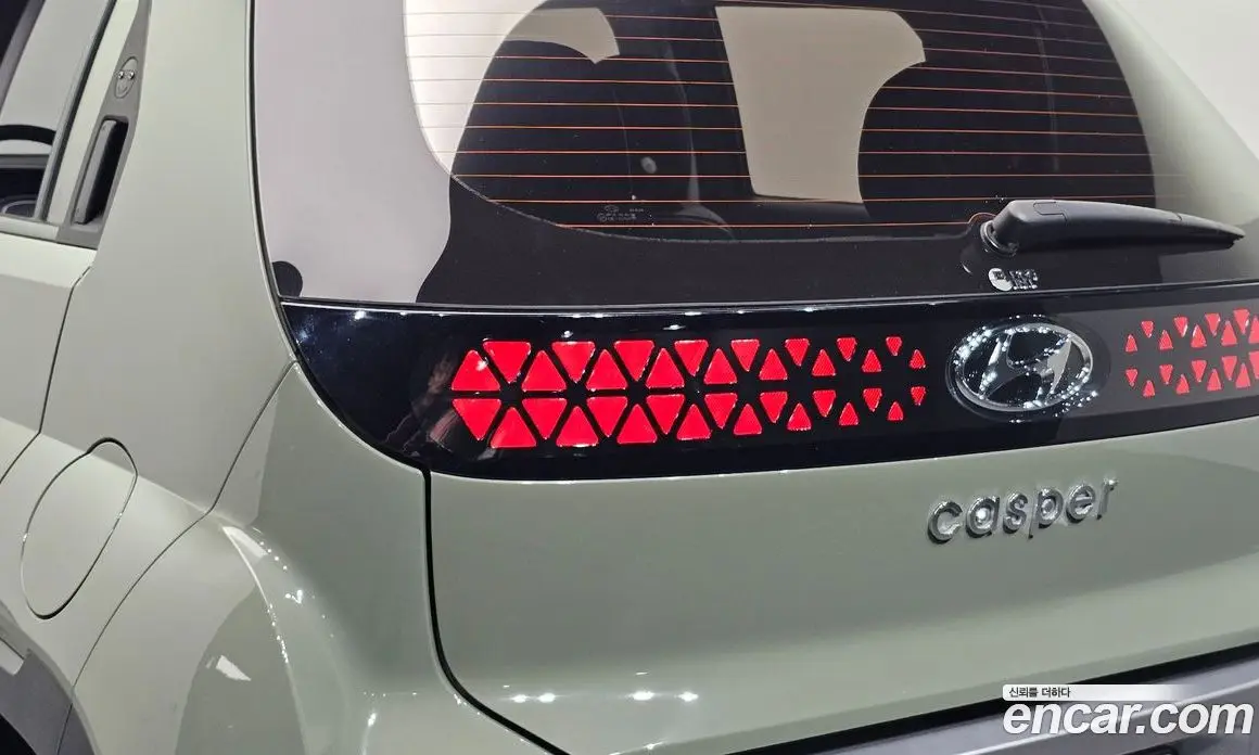 Hyundai Casper 2022 1.0 автомат (гидро), фото 9
