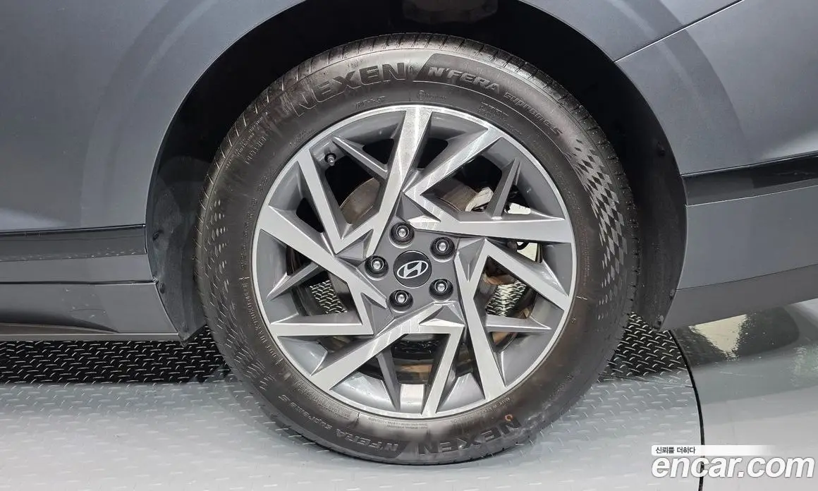 Hyundai Grandeur 2023 1.6 автомат (гидро), фото 7