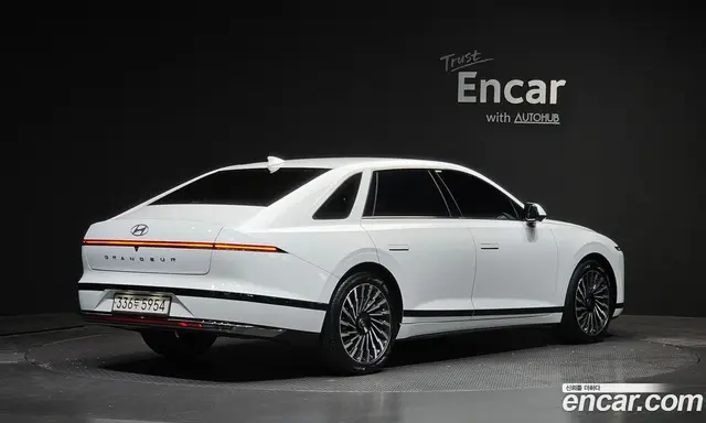 Hyundai Grandeur 2023 2.5 автомат (гидро), миниатюра 2