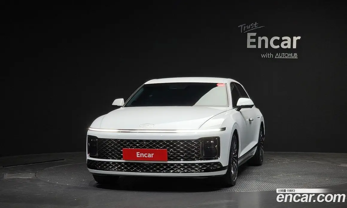 Hyundai Grandeur 2023 2.5 автомат (гидро), фото 3