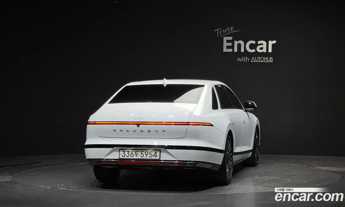 Hyundai Grandeur 2023 2.5 автомат (гидро), фото 4