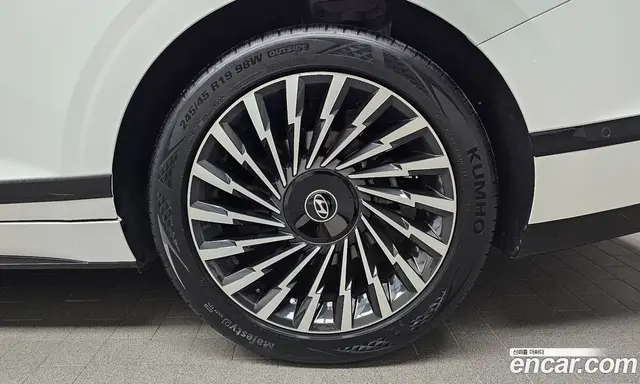 Hyundai Grandeur 2023 2.5 автомат (гидро), миниатюра 7