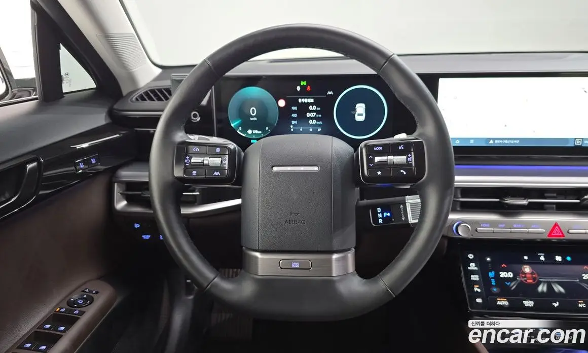 Hyundai Grandeur 2023 1.6 автомат (гидро), фото 18