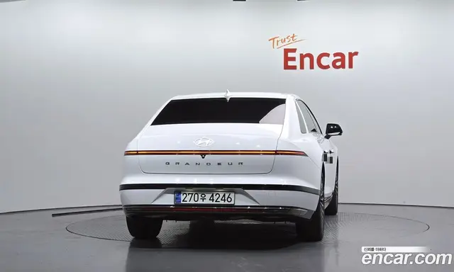 Hyundai Grandeur 2023 2.5 автомат (гидро), миниатюра 3 Hyundai Grandeur 2023 2.5 автомат (гидро), миниатюра 3
