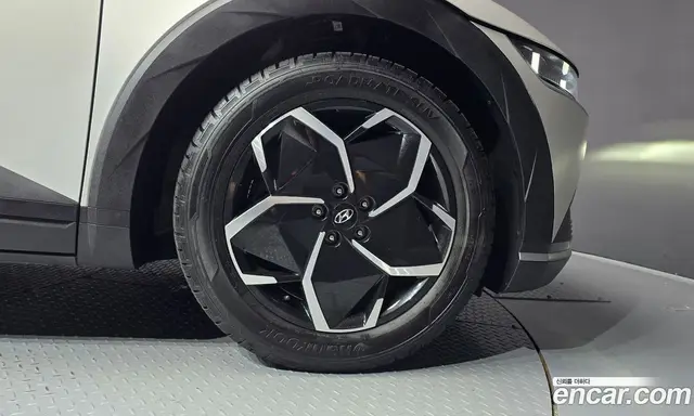 Hyundai Ioniq 5 2021 0.1 автомат (гидро), миниатюра 7