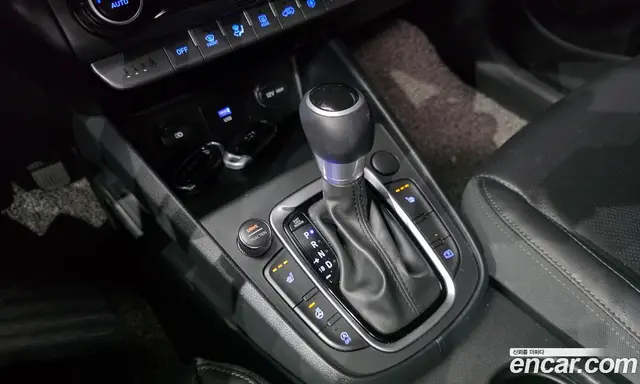 Hyundai Kona 2021 2.0 автомат (гидро), миниатюра 12