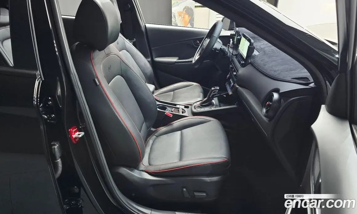 Hyundai Kona 2022 1.6 автомат (гидро), фото 18 Hyundai Kona 2022 1.6 автомат (гидро), фото 18