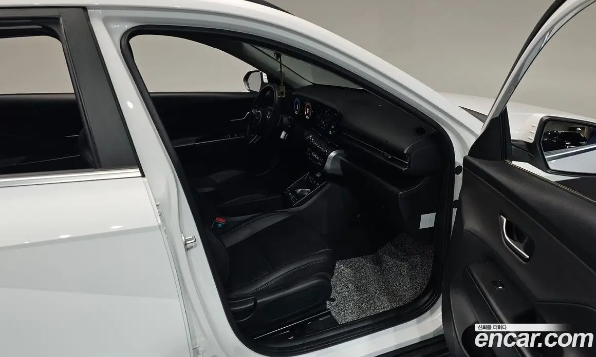 Hyundai Kona 2023 1.6 автомат (гидро), фото 15 Hyundai Kona 2023 1.6 автомат (гидро), фото 15