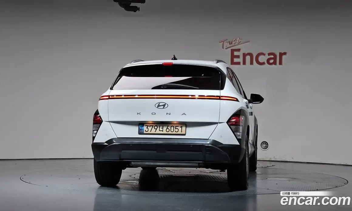 Hyundai Kona 2023 1.6 автомат (гидро), фото 3 Hyundai Kona 2023 1.6 автомат (гидро), фото 3