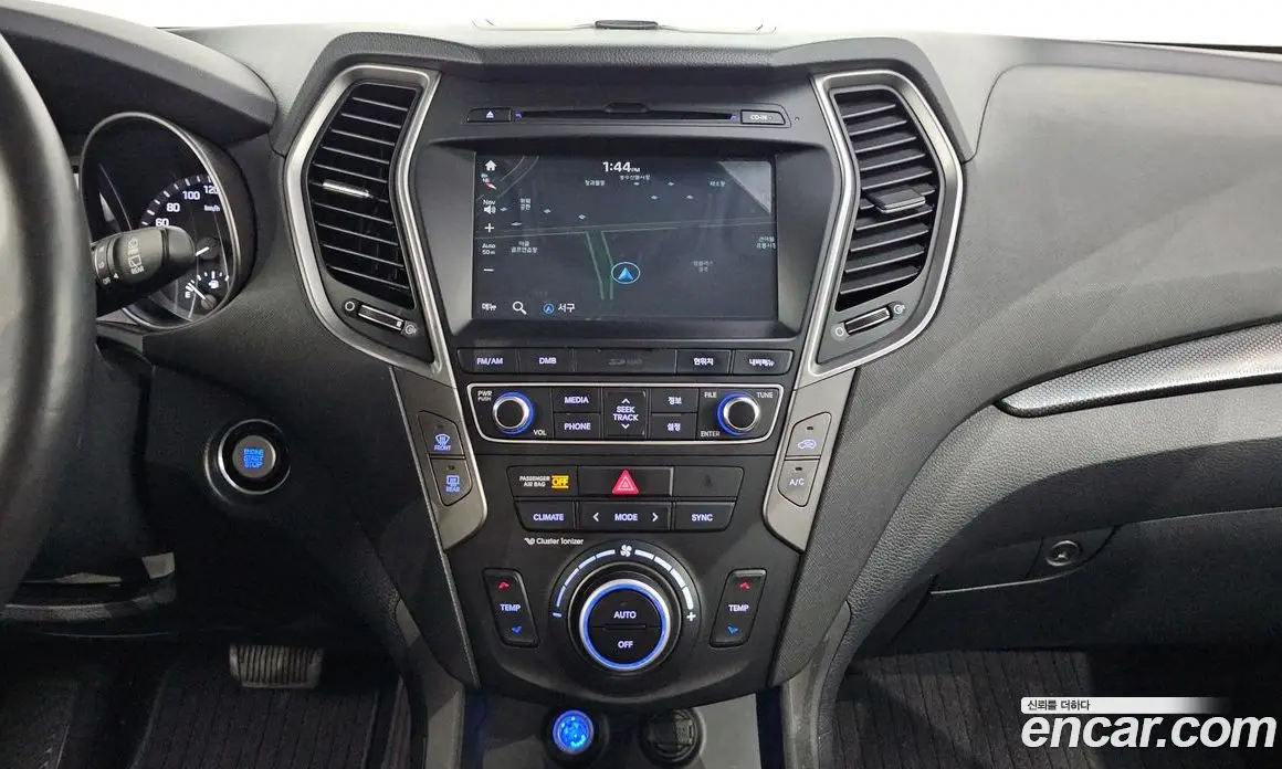 Hyundai Santa Fe 2017 2.0 автомат (гидро), фото 19 Hyundai Santa Fe 2017 2.0 автомат (гидро), фото 19