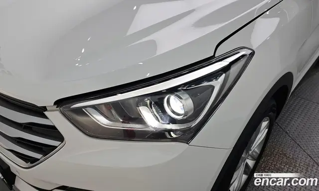 Hyundai Santa Fe 2017 2.0 автомат (гидро), миниатюра 8 Hyundai Santa Fe 2017 2.0 автомат (гидро), миниатюра 8