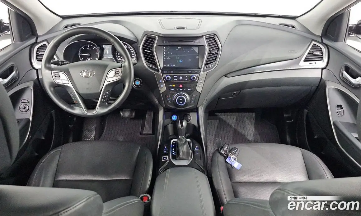 Hyundai Santa Fe 2017 2.0 автомат (гидро), фото 10 Hyundai Santa Fe 2017 2.0 автомат (гидро), фото 10