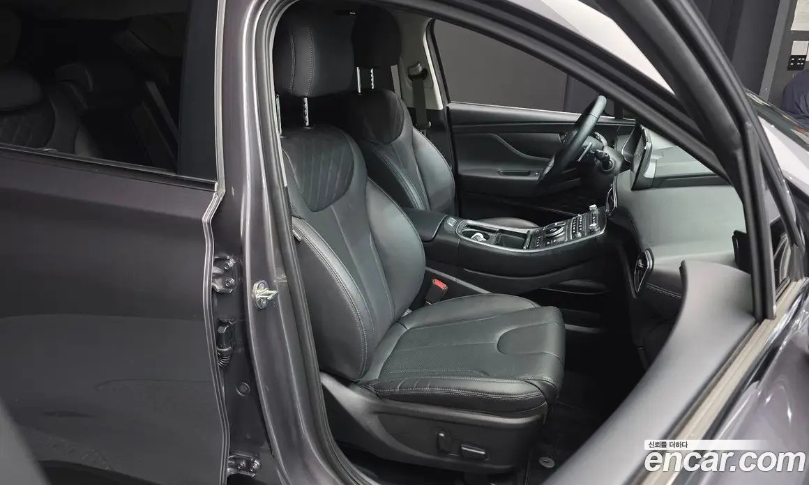 Hyundai Santa Fe 2022 2.2 автомат (гидро), фото 18 Hyundai Santa Fe 2022 2.2 автомат (гидро), фото 18
