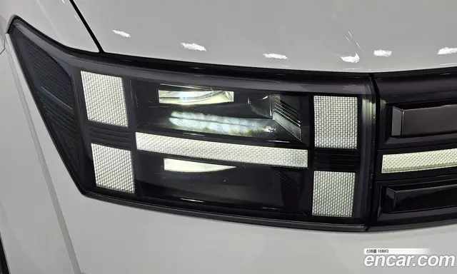 Hyundai Santa Fe 2024 1.6 автомат (гидро), миниатюра 8