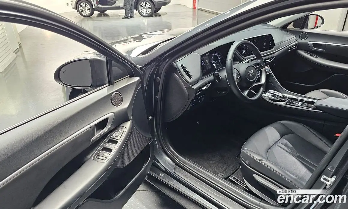 Hyundai Sonata 2022 2.0 автомат (гидро), фото 13 Hyundai Sonata 2022 2.0 автомат (гидро), фото 13