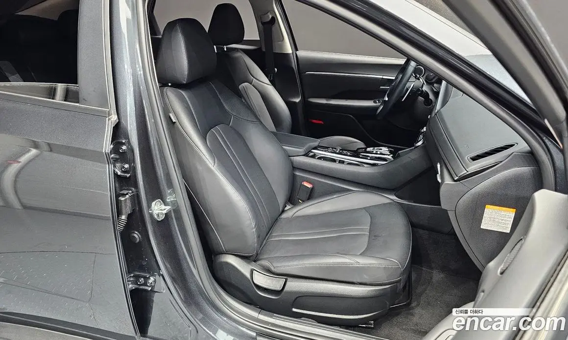 Hyundai Sonata 2022 2.0 автомат (гидро), фото 16 Hyundai Sonata 2022 2.0 автомат (гидро), фото 16