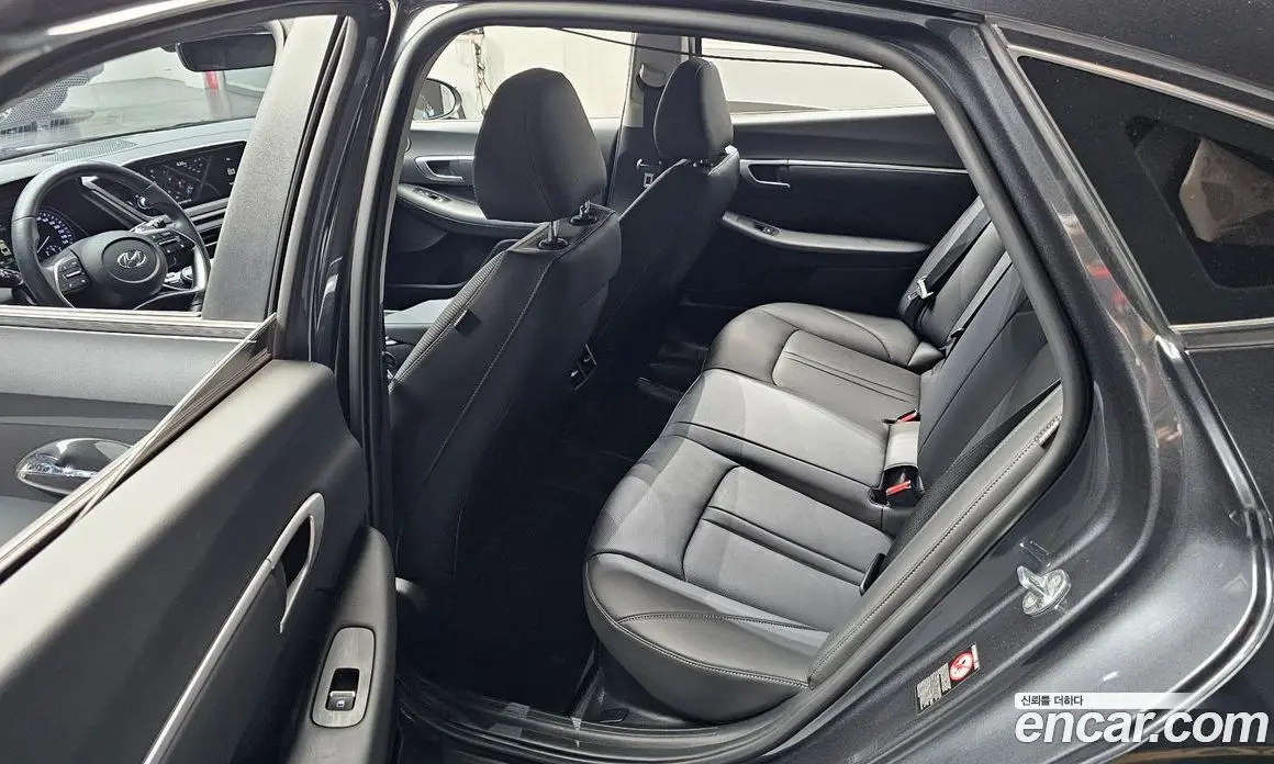Hyundai Sonata 2022 2.0 автомат (гидро), фото 17 Hyundai Sonata 2022 2.0 автомат (гидро), фото 17