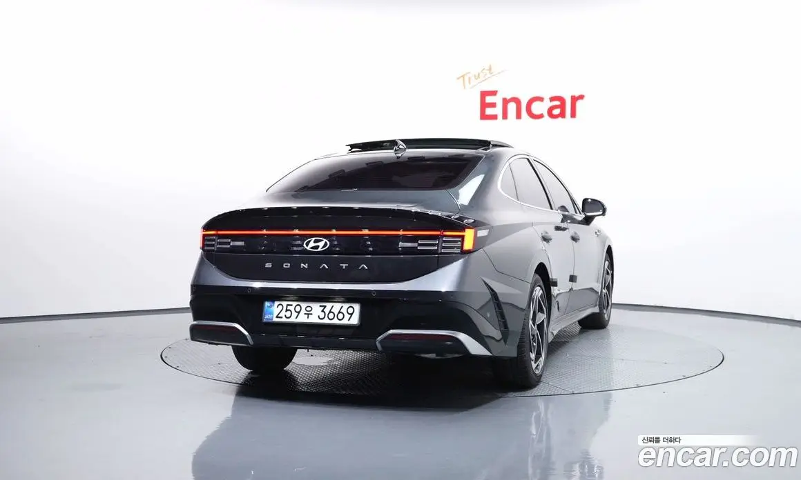 Hyundai Sonata 2025 2.0 автомат (гидро), фото 4 Hyundai Sonata 2025 2.0 автомат (гидро), фото 4