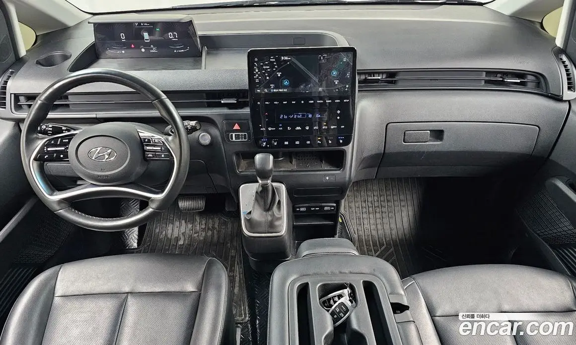 Hyundai Staria 2022 2.2 автомат (гидро), фото 7