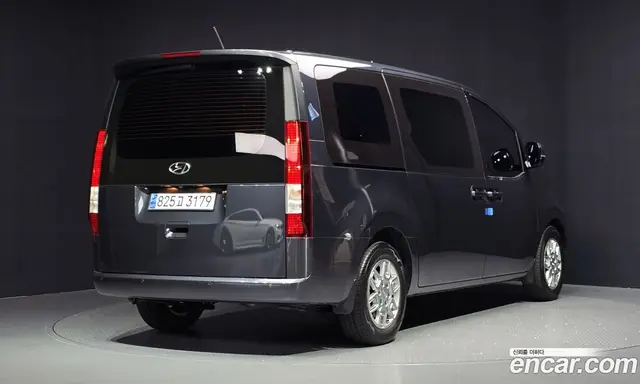 Hyundai Staria 2023 3.5 автомат (гидро), миниатюра 2 Hyundai Staria 2023 3.5 автомат (гидро), миниатюра 2