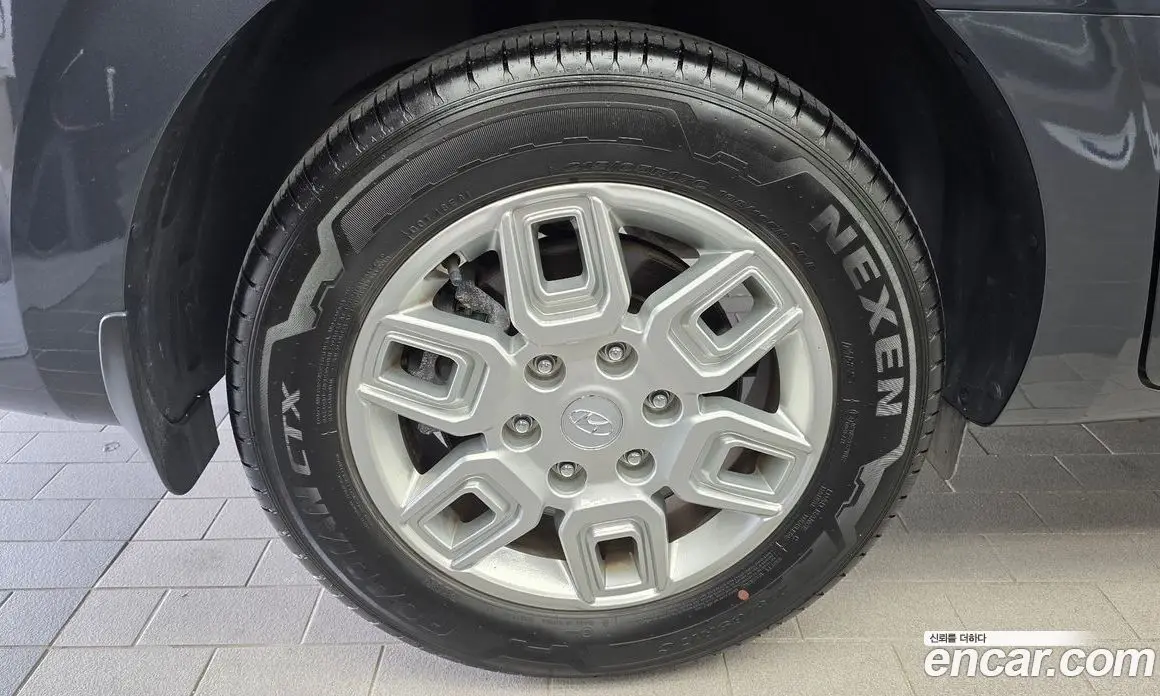 Hyundai Staria 2023 3.5 автомат (гидро), фото 5 Hyundai Staria 2023 3.5 автомат (гидро), фото 5