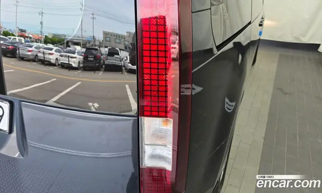 Hyundai Staria 2023 3.5 автомат (гидро), миниатюра 9 Hyundai Staria 2023 3.5 автомат (гидро), миниатюра 9