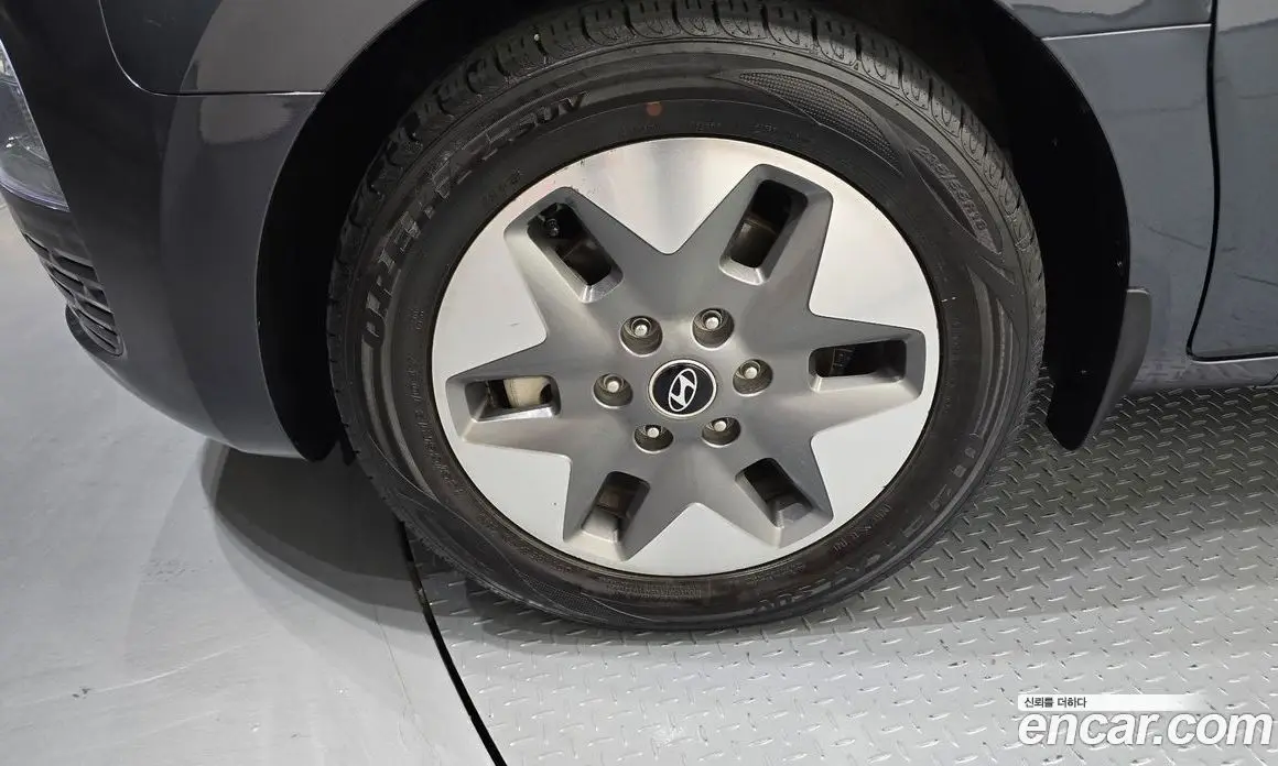 Hyundai Staria 2024 2.2 автомат (гидро), фото 5