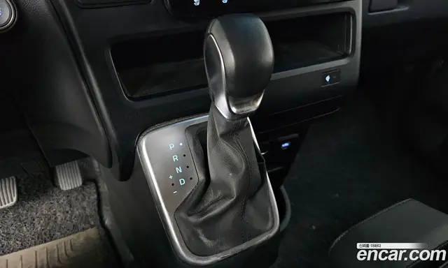 Hyundai Staria 2025 3.5 автомат (гидро), миниатюра 11 Hyundai Staria 2025 3.5 автомат (гидро), миниатюра 11