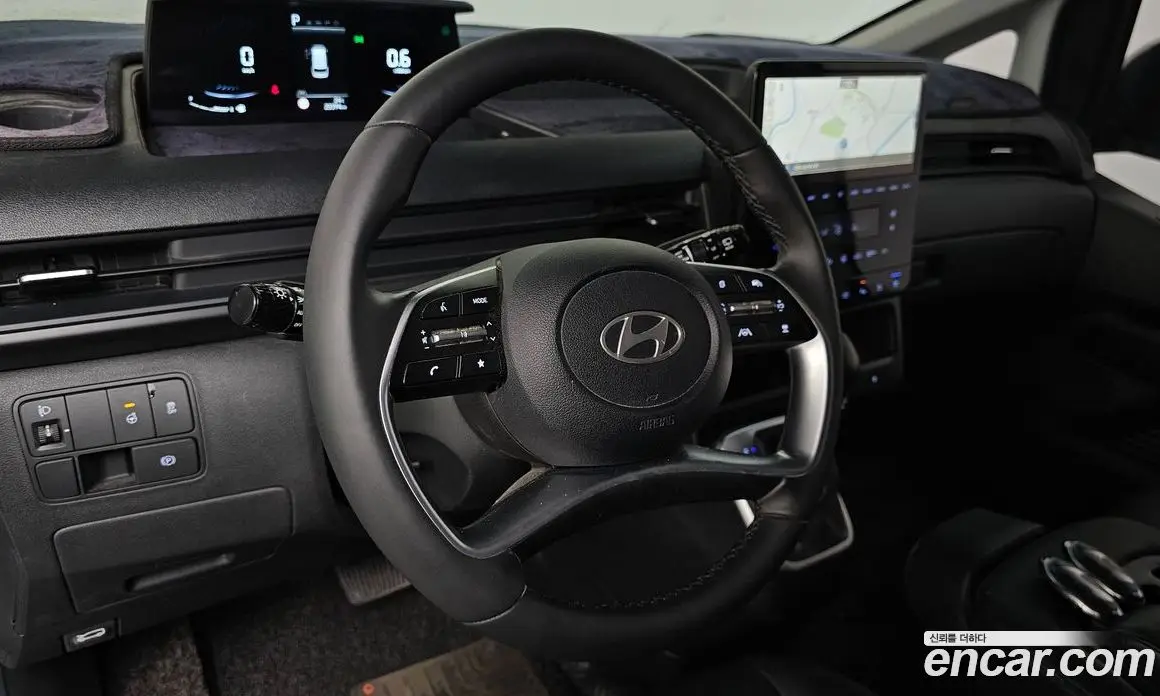 Hyundai Staria 2025 3.5 автомат (гидро), фото 18 Hyundai Staria 2025 3.5 автомат (гидро), фото 18