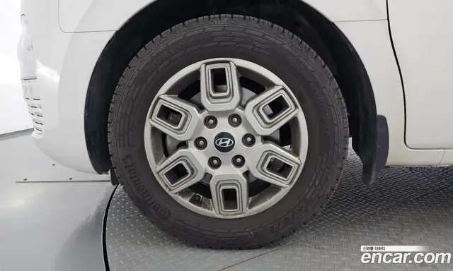 Hyundai Staria 2025 3.5 автомат (гидро), миниатюра 4 Hyundai Staria 2025 3.5 автомат (гидро), миниатюра 4