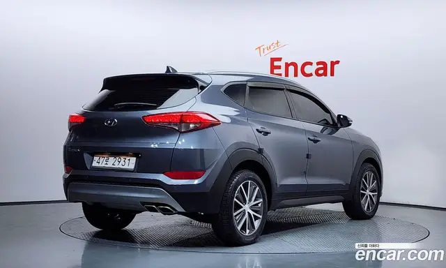 Hyundai Tucson 2016 2.0 автомат (гидро), миниатюра 2