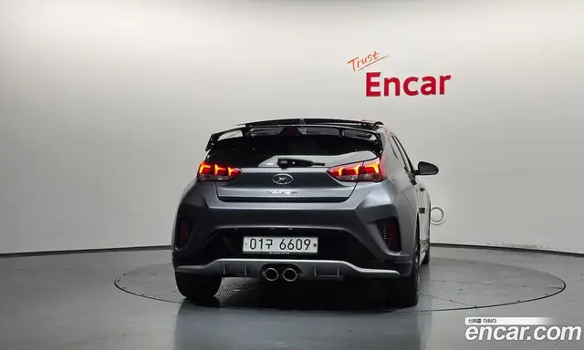 Hyundai Veloster 2019 1.6 автомат (гидро), миниатюра 4