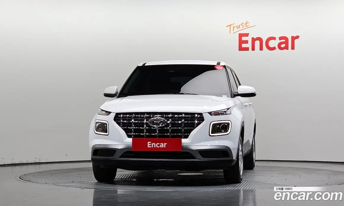 Hyundai Venue 2022 1.6 автомат (гидро), фото 3