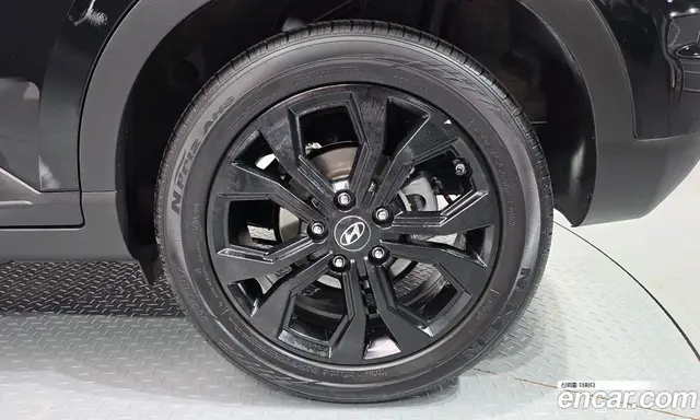 Hyundai Venue 2025 1.6 автомат (гидро), миниатюра 7 Hyundai Venue 2025 1.6 автомат (гидро), миниатюра 7